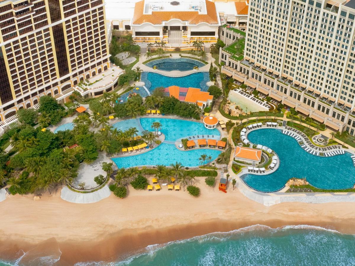 Holiday Inn Resort Ho Tram Beach By Ihg Extérieur photo